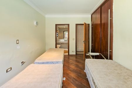 Casa para alugar com 300m², 3 quartos e 5 vagas Casa para alugar com 300m², 3 quartos e 5 vagasSuíte 2