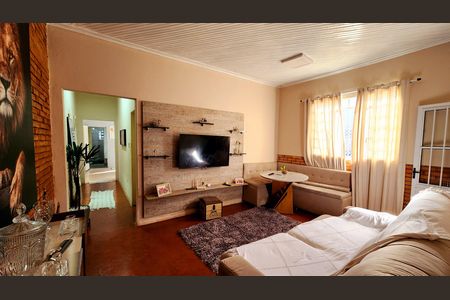 Casa à venda com 280m², 3 quartos e 2 vagas Casa à venda com 280m², 3 quartos e 2 vagasSala