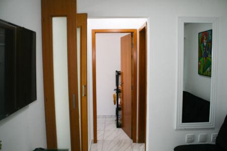 Apartamento para alugar com 48m², 2 quartos e 1 vaga Apartamento para alugar com 48m², 2 quartos e 1 vagaCorredor