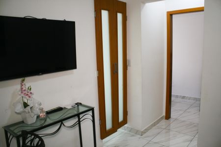 Apartamento para alugar com 48m², 2 quartos e 1 vaga Apartamento para alugar com 48m², 2 quartos e 1 vagaSala