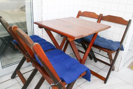 Apartamento para alugar com 48m², 2 quartos e 1 vaga Apartamento para alugar com 48m², 2 quartos e 1 vagaVaranda