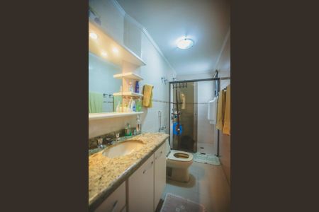 Apartamento à venda com 146m², 3 quartos e 2 vagas Apartamento à venda com 146m², 3 quartos e 2 vagasBanheiro 2