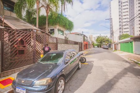 Apartamento à venda com 146m², 3 quartos e 2 vagas Apartamento à venda com 146m², 3 quartos e 2 vagasFachada