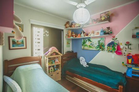 Apartamento à venda com 146m², 3 quartos e 2 vagas Apartamento à venda com 146m², 3 quartos e 2 vagasQuarto 1