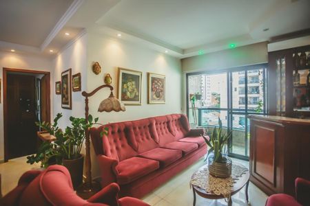 Apartamento à venda com 146m², 3 quartos e 2 vagas Apartamento à venda com 146m², 3 quartos e 2 vagasSala de Estar