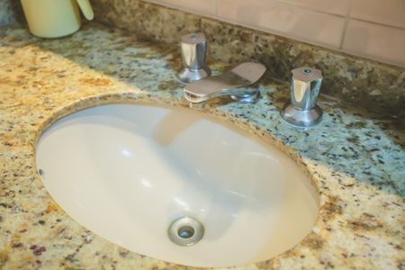 Apartamento à venda com 146m², 3 quartos e 2 vagas Apartamento à venda com 146m², 3 quartos e 2 vagasBanheiro 2