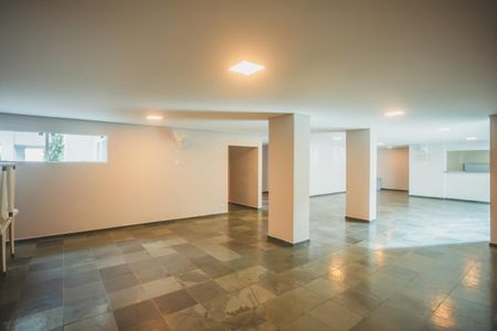 Apartamento à venda com 146m², 3 quartos e 2 vagas Apartamento à venda com 146m², 3 quartos e 2 vagasÁrea comum - Salão de festas