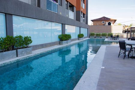 Studio para alugar com 45m², 1 quarto e 1 vaga Studio para alugar com 45m², 1 quarto e 1 vagaÁrea comum - Piscina