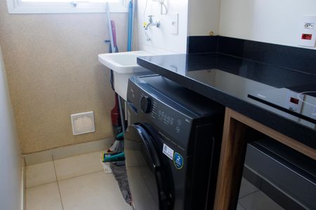 Studio para alugar com 45m², 1 quarto e 1 vaga Studio para alugar com 45m², 1 quarto e 1 vagaÁrea de Serviço
