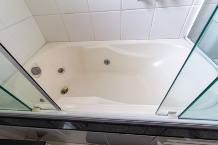 Casa à venda com 194m², 4 quartos e 2 vagas Casa à venda com 194m², 4 quartos e 2 vagasBanheiro