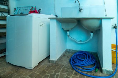 Casa à venda com 194m², 4 quartos e 2 vagas Casa à venda com 194m², 4 quartos e 2 vagasÁrea de Serviço