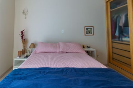 Casa à venda com 194m², 4 quartos e 2 vagas Casa à venda com 194m², 4 quartos e 2 vagasSuíte 2