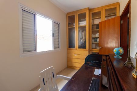 Casa à venda com 194m², 4 quartos e 2 vagas Casa à venda com 194m², 4 quartos e 2 vagasSuíte 3