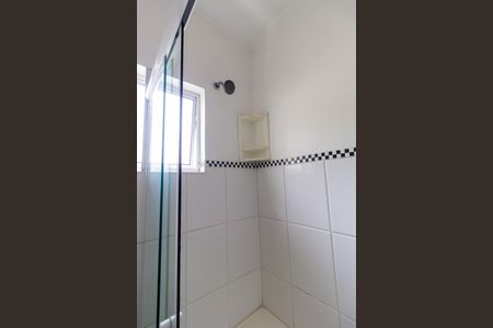 Casa à venda com 194m², 4 quartos e 2 vagas Casa à venda com 194m², 4 quartos e 2 vagasBanheiro