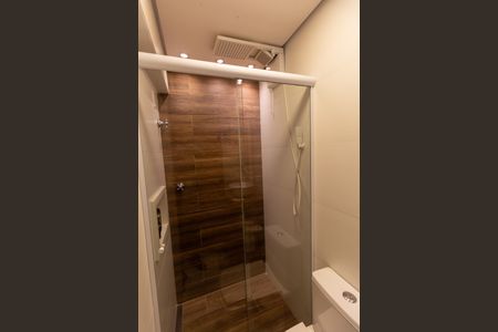 Casa à venda com 194m², 4 quartos e 2 vagas Casa à venda com 194m², 4 quartos e 2 vagasBanheiro da Suíte 1