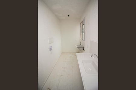 Apartamento à venda com 41m², 2 quartos e 1 vaga Apartamento à venda com 41m², 2 quartos e 1 vagaCozinha e Área de Serviço