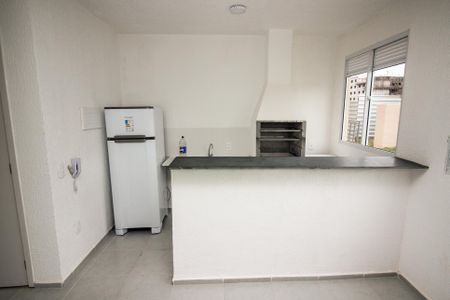 Apartamento à venda com 41m², 2 quartos e 1 vaga Apartamento à venda com 41m², 2 quartos e 1 vagaÁrea comum - Salão de festas