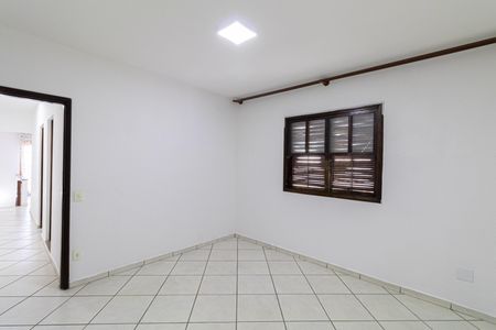 Casa à venda com 227m², 4 quartos e 4 vagas Casa à venda com 227m², 4 quartos e 4 vagasQuarto 3