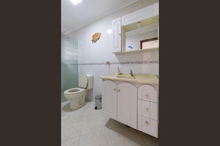 Casa à venda com 227m², 4 quartos e 4 vagas Casa à venda com 227m², 4 quartos e 4 vagasBanheiro 2