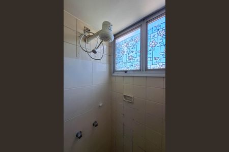 Apartamento para alugar com 80m², 2 quartos e 1 vaga Apartamento para alugar com 80m², 2 quartos e 1 vagaBanheiro da Suíte