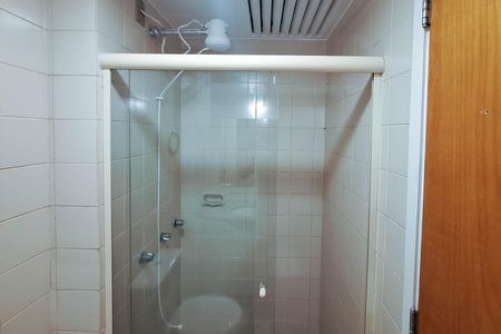 Apartamento para alugar com 80m², 2 quartos e 1 vaga Apartamento para alugar com 80m², 2 quartos e 1 vagaBanheiro