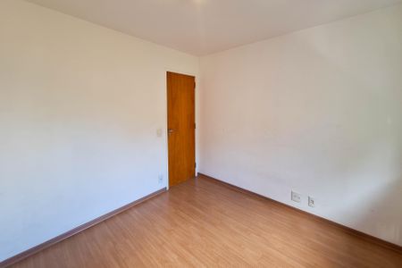 Apartamento para alugar com 80m², 2 quartos e 1 vaga Apartamento para alugar com 80m², 2 quartos e 1 vagaQuarto