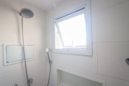 Apartamento à venda com 73m², 2 quartos e 1 vaga Apartamento à venda com 73m², 2 quartos e 1 vagaBanheiro Social