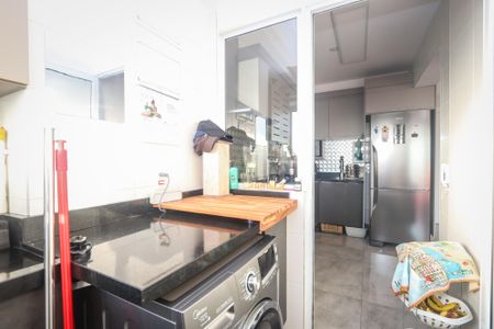 Apartamento à venda com 73m², 2 quartos e 1 vaga Apartamento à venda com 73m², 2 quartos e 1 vagaLavanderia