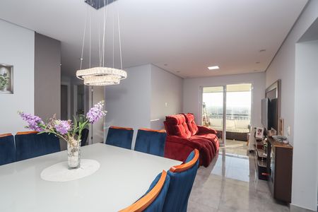 Apartamento à venda com 73m², 2 quartos e 1 vaga Apartamento à venda com 73m², 2 quartos e 1 vagaSala