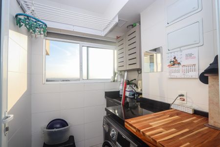 Apartamento à venda com 73m², 2 quartos e 1 vaga Apartamento à venda com 73m², 2 quartos e 1 vagaLavanderia