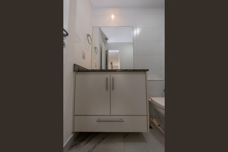 Apartamento para alugar com 68m², 2 quartos e 1 vaga Apartamento para alugar com 68m², 2 quartos e 1 vagaBanheiro Suite