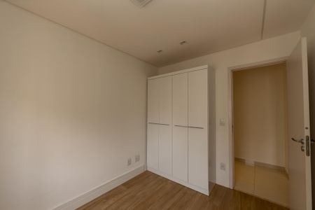 Apartamento para alugar com 68m², 2 quartos e 1 vaga Apartamento para alugar com 68m², 2 quartos e 1 vagaQuarto