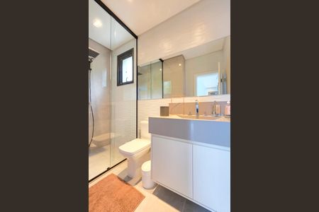 Casa para alugar com 422m², 4 quartos e 3 vagas Casa para alugar com 422m², 4 quartos e 3 vagasBanheiro