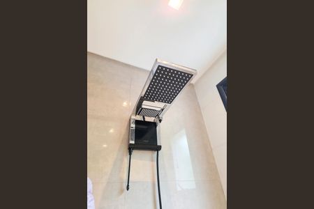 Casa para alugar com 422m², 4 quartos e 3 vagas Casa para alugar com 422m², 4 quartos e 3 vagasBanheiro