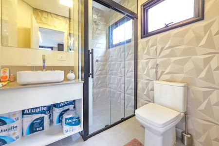 Casa para alugar com 422m², 4 quartos e 3 vagas Casa para alugar com 422m², 4 quartos e 3 vagasBanheiro