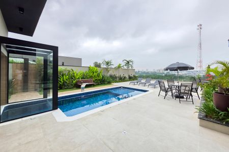 Casa para alugar com 422m², 4 quartos e 3 vagas Casa para alugar com 422m², 4 quartos e 3 vagasÁrea comum - Piscina