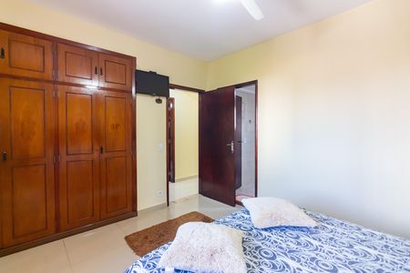 Apartamento à venda com 118m², 3 quartos e 2 vagas Apartamento à venda com 118m², 3 quartos e 2 vagasQuarto 2