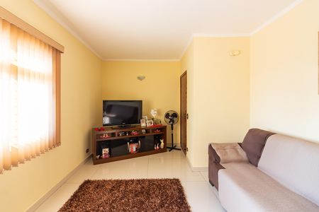 Apartamento à venda com 118m², 3 quartos e 2 vagas Apartamento à venda com 118m², 3 quartos e 2 vagasSala