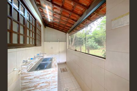 Casa à venda com 4500m², 5 quartos e 4 vagas Casa à venda com 4500m², 5 quartos e 4 vagasÁrea de Serviço