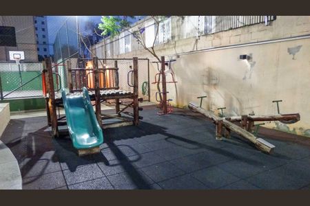 Apartamento para alugar com 49m², 2 quartos e 1 vaga Apartamento para alugar com 49m², 2 quartos e 1 vagaÁrea comum - Playground