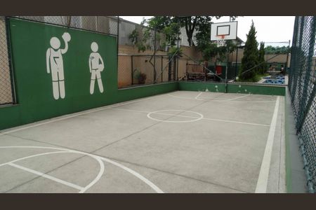 Apartamento para alugar com 49m², 2 quartos e 1 vaga Apartamento para alugar com 49m², 2 quartos e 1 vagaÁrea comum - Quadra