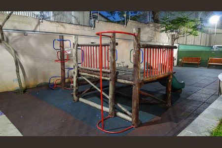 Apartamento para alugar com 49m², 2 quartos e 1 vaga Apartamento para alugar com 49m², 2 quartos e 1 vagaÁrea comum - Playground