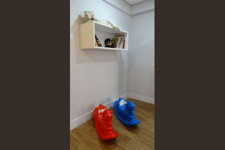 Apartamento para alugar com 49m², 2 quartos e 1 vaga Apartamento para alugar com 49m², 2 quartos e 1 vagaÁrea comum - Brinquedoteca