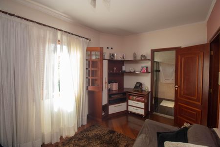 Casa à venda com 290m², 3 quartos e 6 vagas Casa à venda com 290m², 3 quartos e 6 vagasSuíte 1