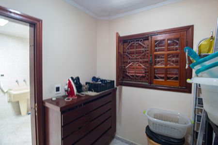 Casa à venda com 290m², 3 quartos e 6 vagas Casa à venda com 290m², 3 quartos e 6 vagasQuarto de Serviço