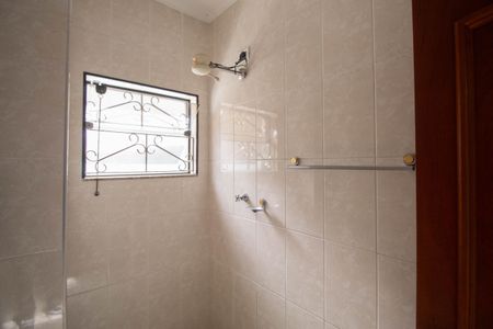 Casa à venda com 290m², 3 quartos e 6 vagas Casa à venda com 290m², 3 quartos e 6 vagasBanheiro 1
