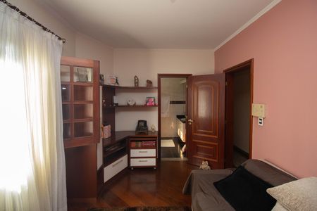 Casa à venda com 290m², 3 quartos e 6 vagas Casa à venda com 290m², 3 quartos e 6 vagasSuíte 1