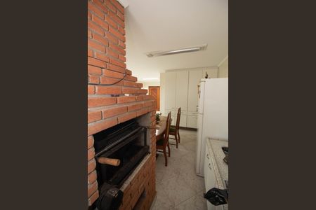 Casa à venda com 290m², 3 quartos e 6 vagas Casa à venda com 290m², 3 quartos e 6 vagasChurrasqueira