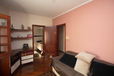 Casa à venda com 290m², 3 quartos e 6 vagas Casa à venda com 290m², 3 quartos e 6 vagasSuíte 1