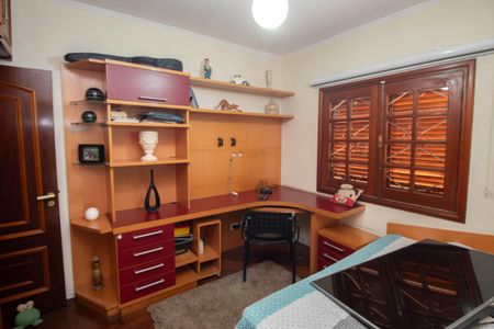 Casa à venda com 290m², 3 quartos e 6 vagas Casa à venda com 290m², 3 quartos e 6 vagasSuíte 2